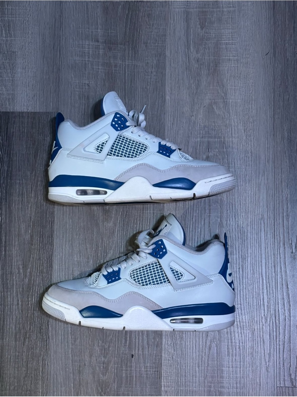 Jordan 4 “Military Blue”